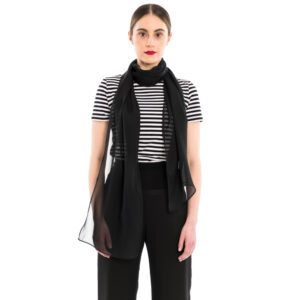 Schal aus federleichtem Seidenchiffon in schwarz