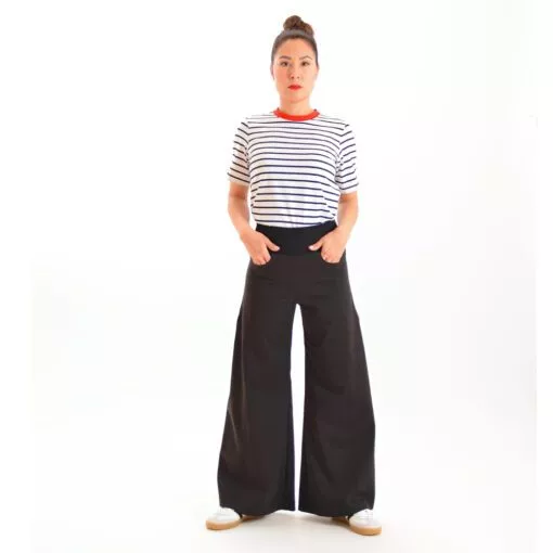 ulliko Ringel Shirt Kiki und Hose London