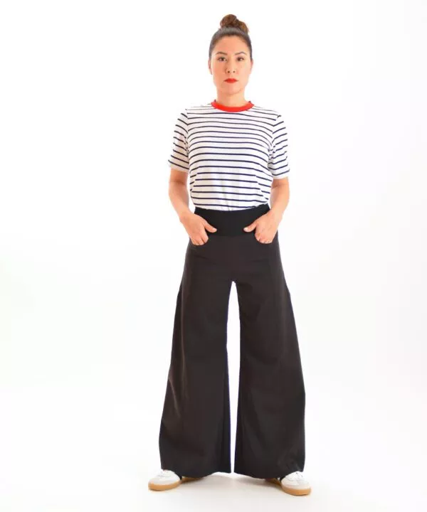 ulliko Ringel Shirt Kiki und Hose London