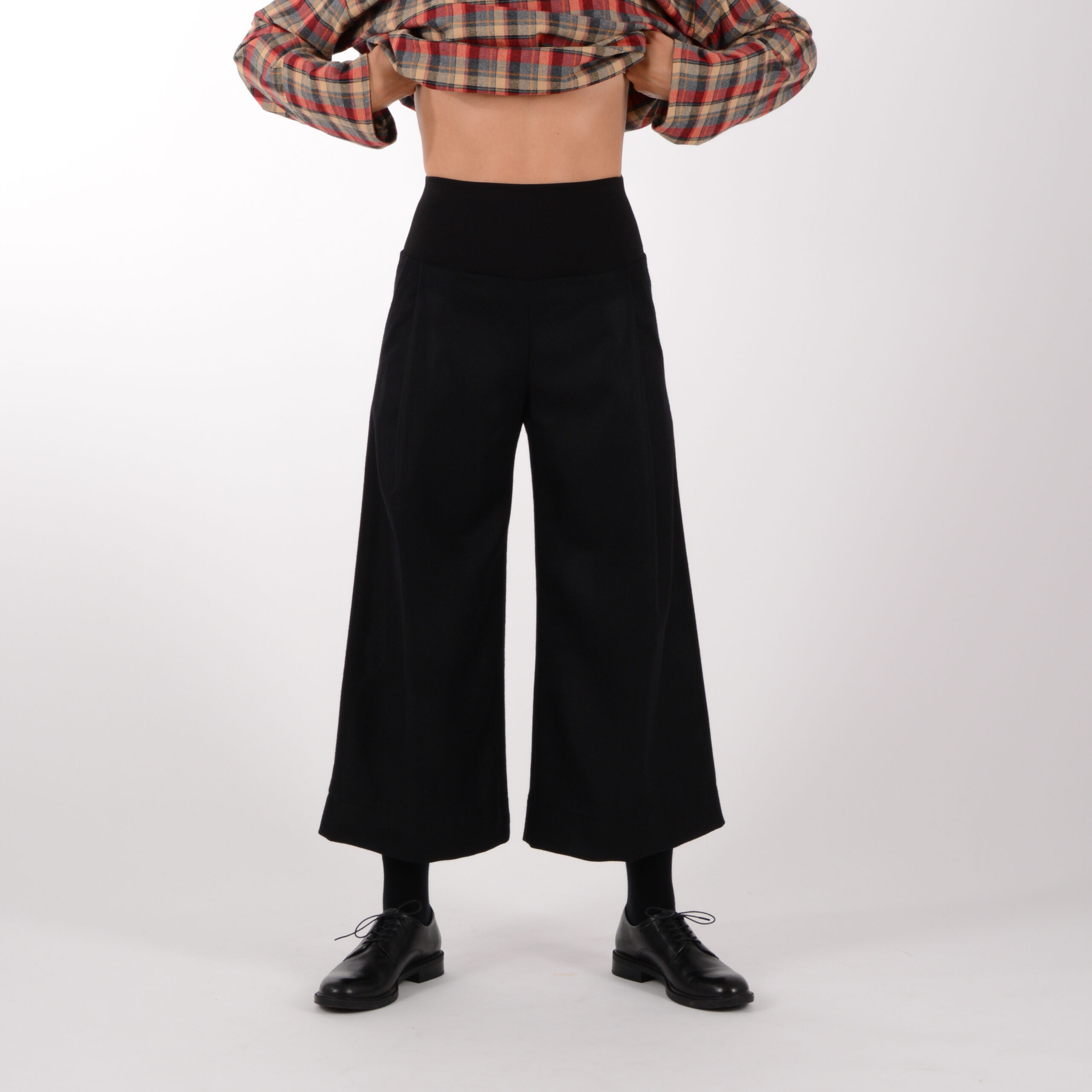 Culotte Hose Schwarz Wolle – Bild 2